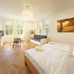 Appartement Jeschkeho A Lazensky Dum