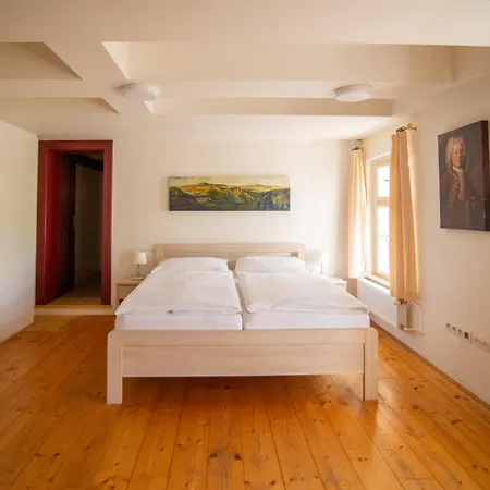 Apartment Jeschkeho Vila A Lazensky Dum Kuks